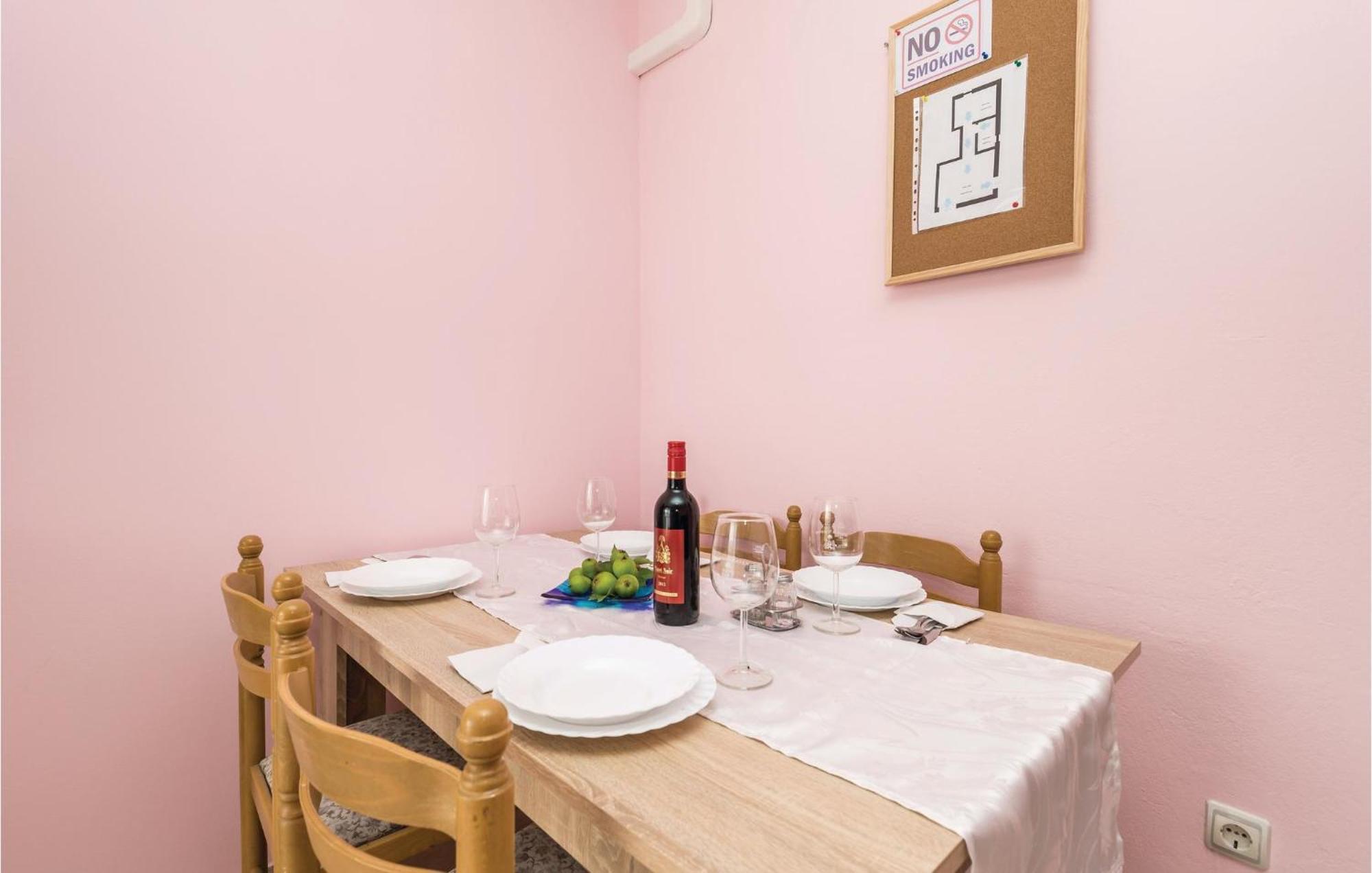 Gorgeous Apartment In Matulji With Kitchen Ngoại thất bức ảnh